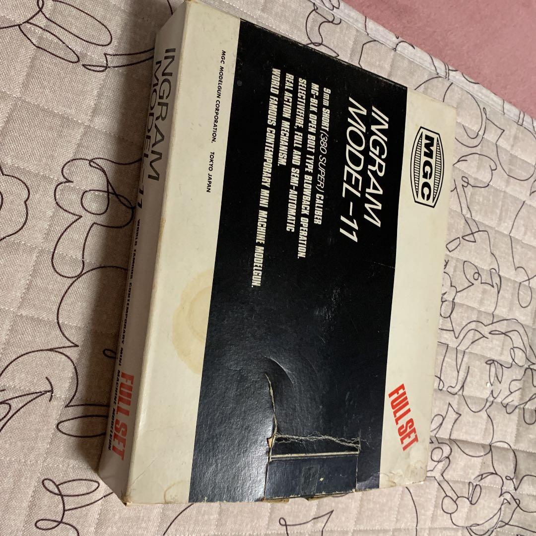 イングラム　M11