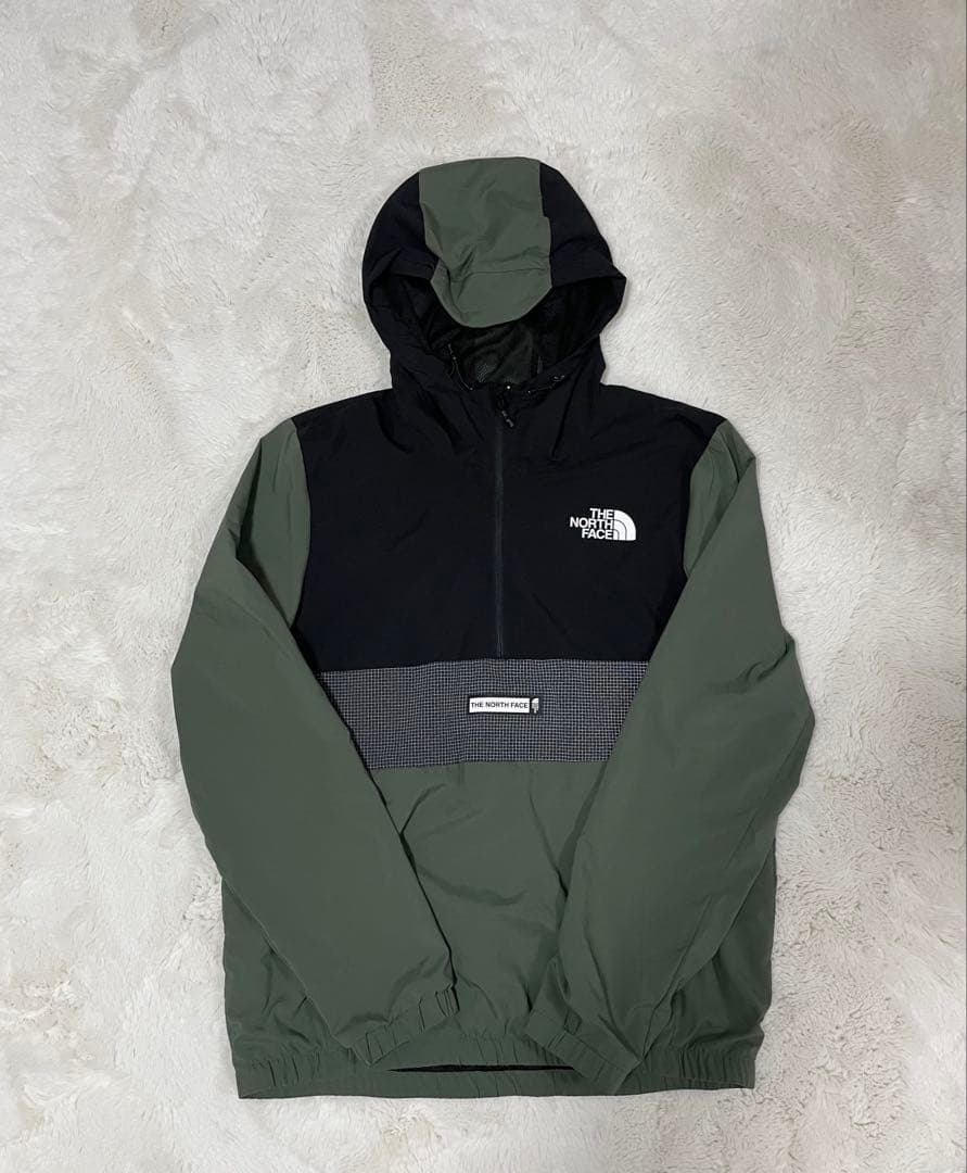 THE NORTH FACE パーカー　Mサイズ