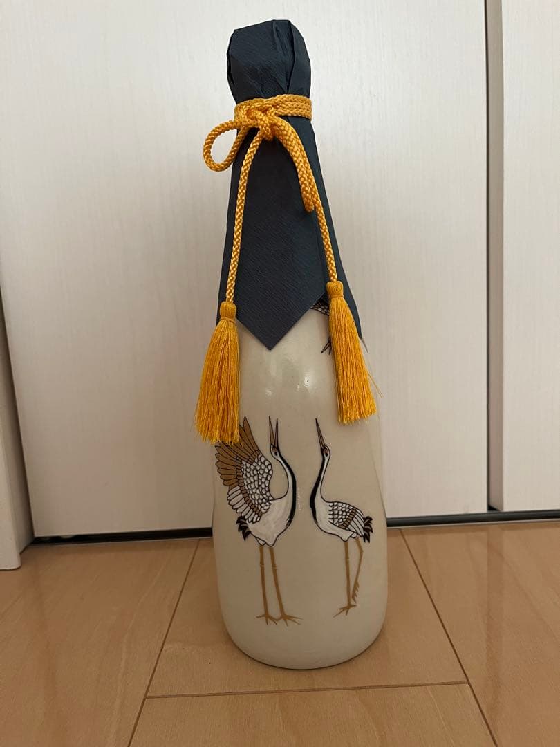 薩摩の盃 第十五代沈壽官窯作 陶磁器 鶴デザイン焼酎セット 陶器製