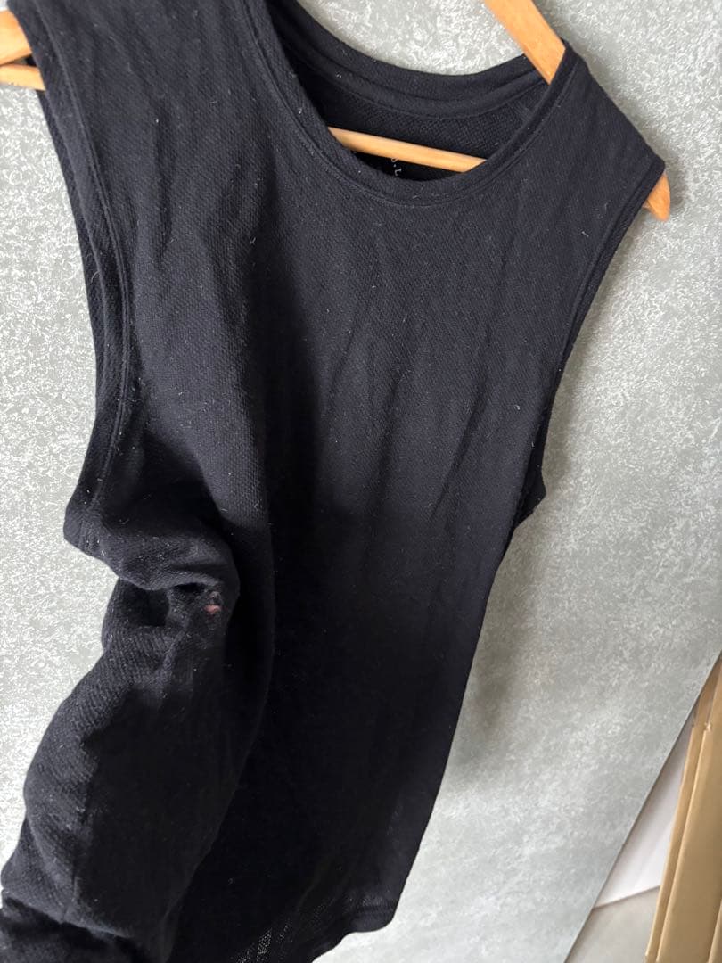 【山と道】DF mesh merino sleeveless 黒 &カーキ　Ｌ