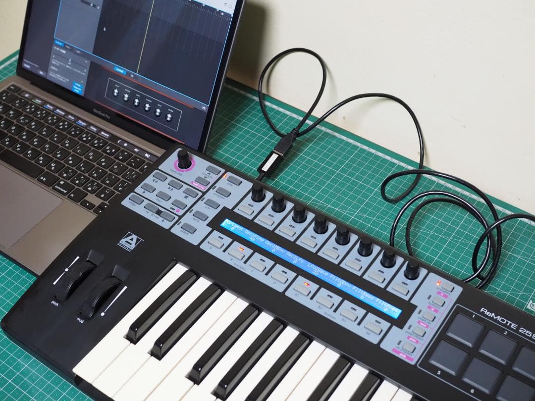 【中古・動作確認済】Novation ReMOTE 25 SL COMPACT