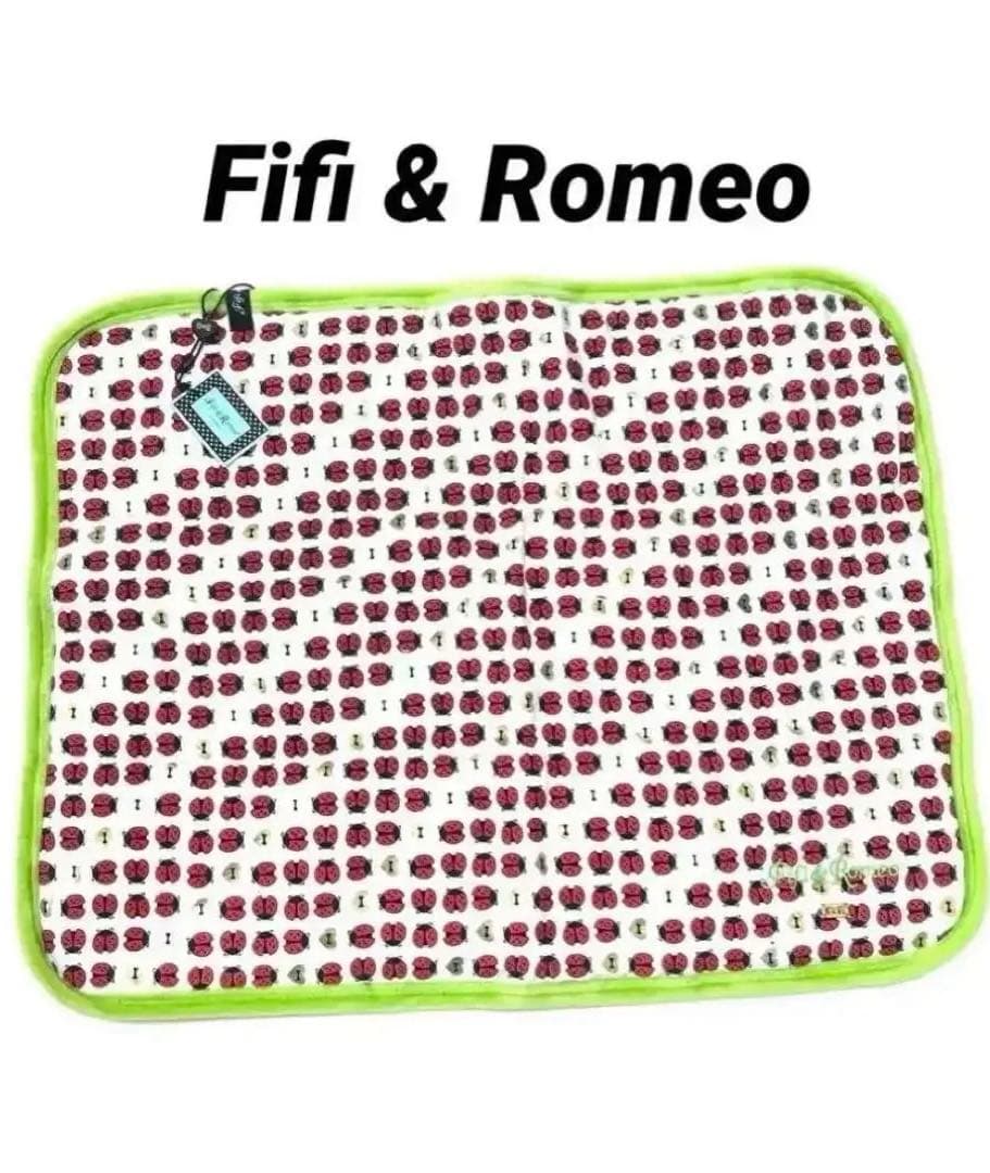 新品タグ付き　フィフィアンドロメオ　 カフェマット　てんとう虫パラダイス