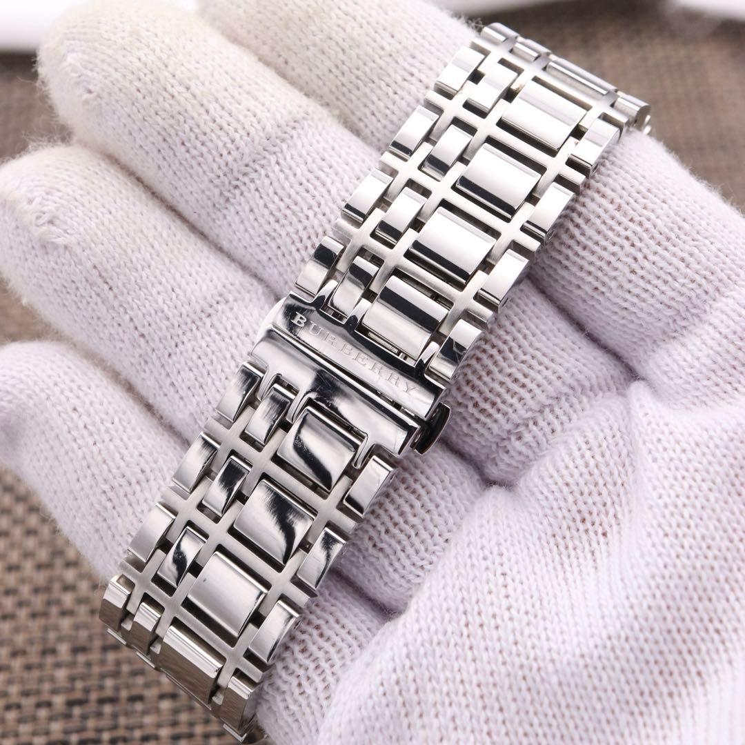 正規品【新品電池】BURBERRY ヘリテージ/BU1555 動作品 人気モデル