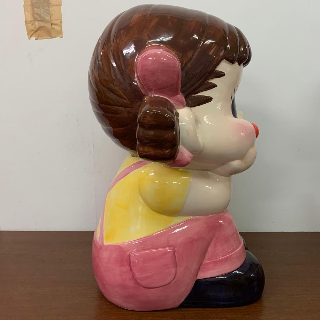 ❶希少 不二家 ペコちゃん ジャンボ 特大 陶器製置物 お座り 限定品 非売品