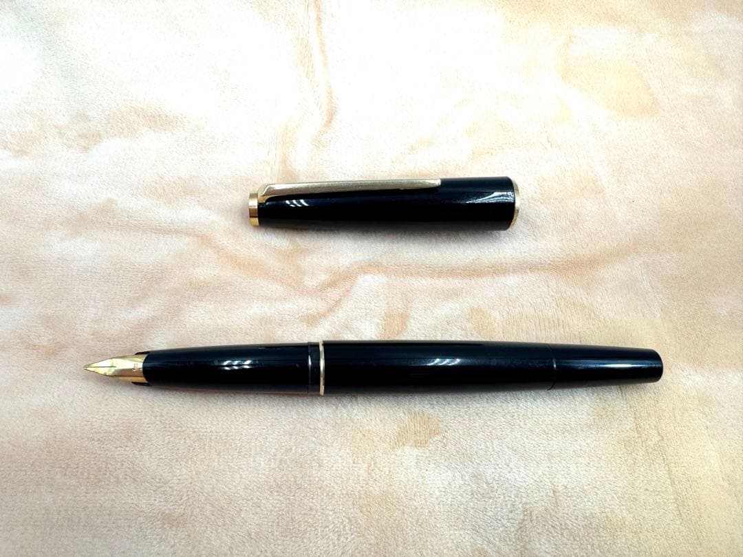 【美品】 MONTBLANC モンブラン 万年筆 585 金ペン先