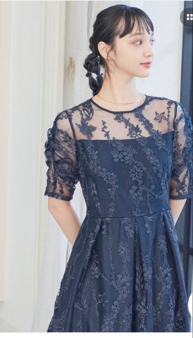 極美品 niana 刺繍レース バックリボン パーティードレス 二次会 4L