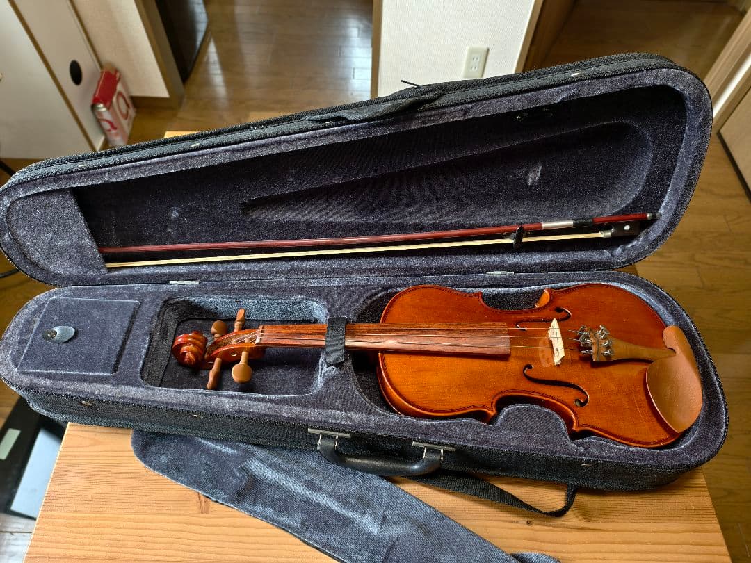 バイオリン本体 ケース付き　4/4