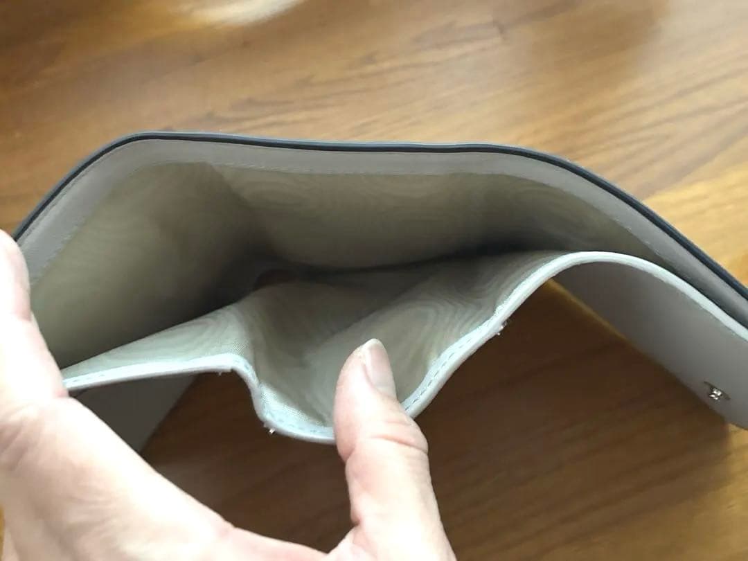 FURLA 財布【新品未使用】