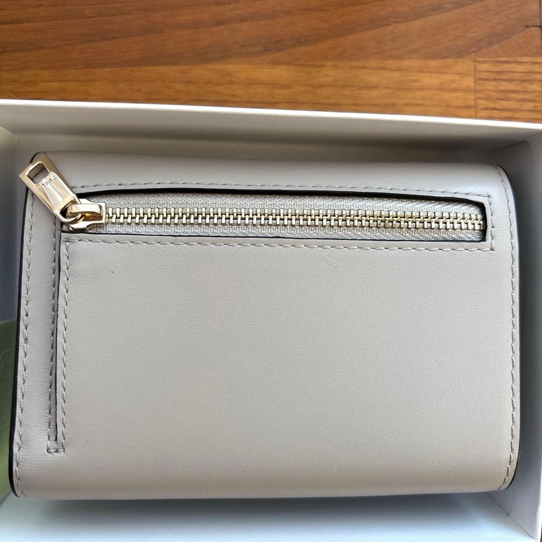 FURLA 財布【新品未使用】