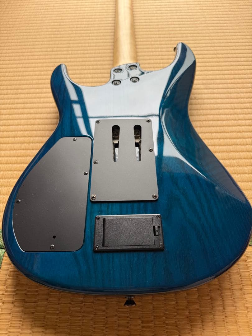 FERNANDES FR-85 サスティナー　完動品　ミントコンディション