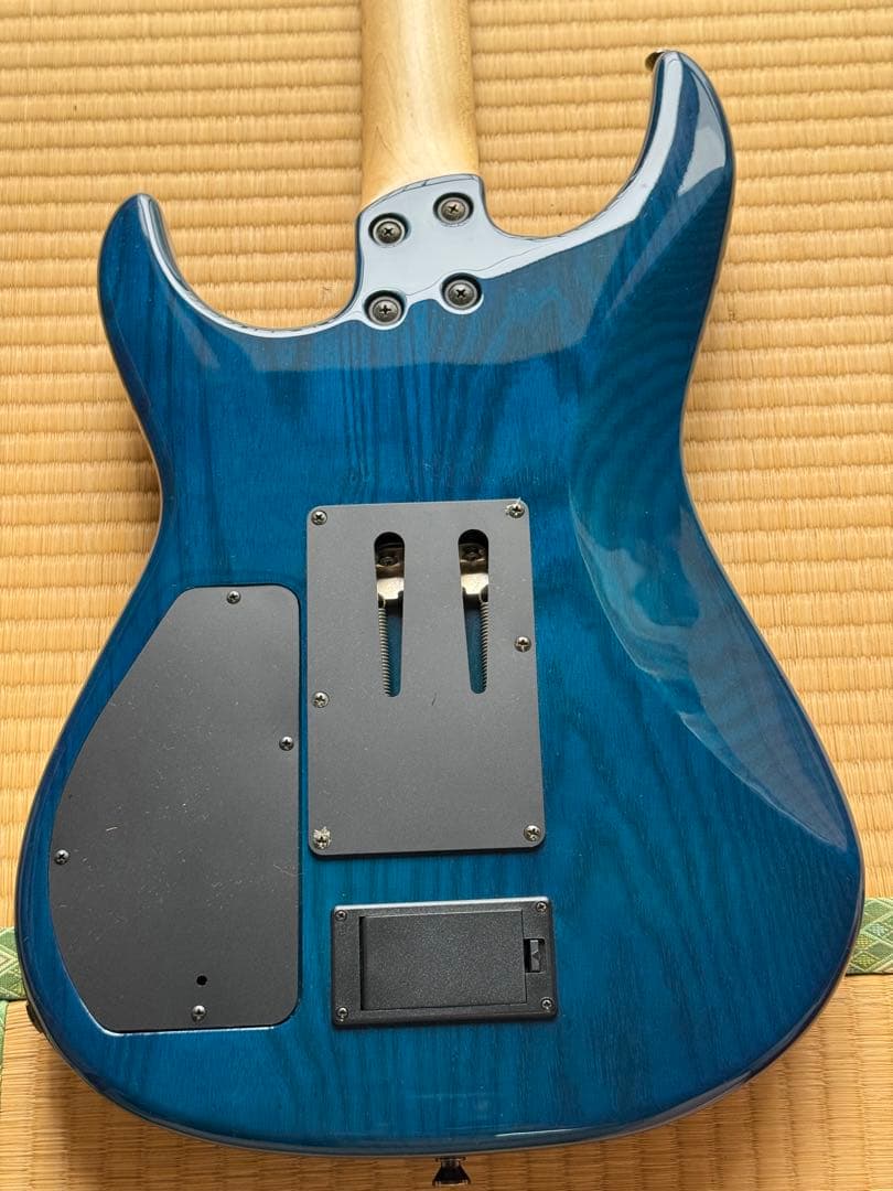 FERNANDES FR-85 サスティナー　完動品　ミントコンディション