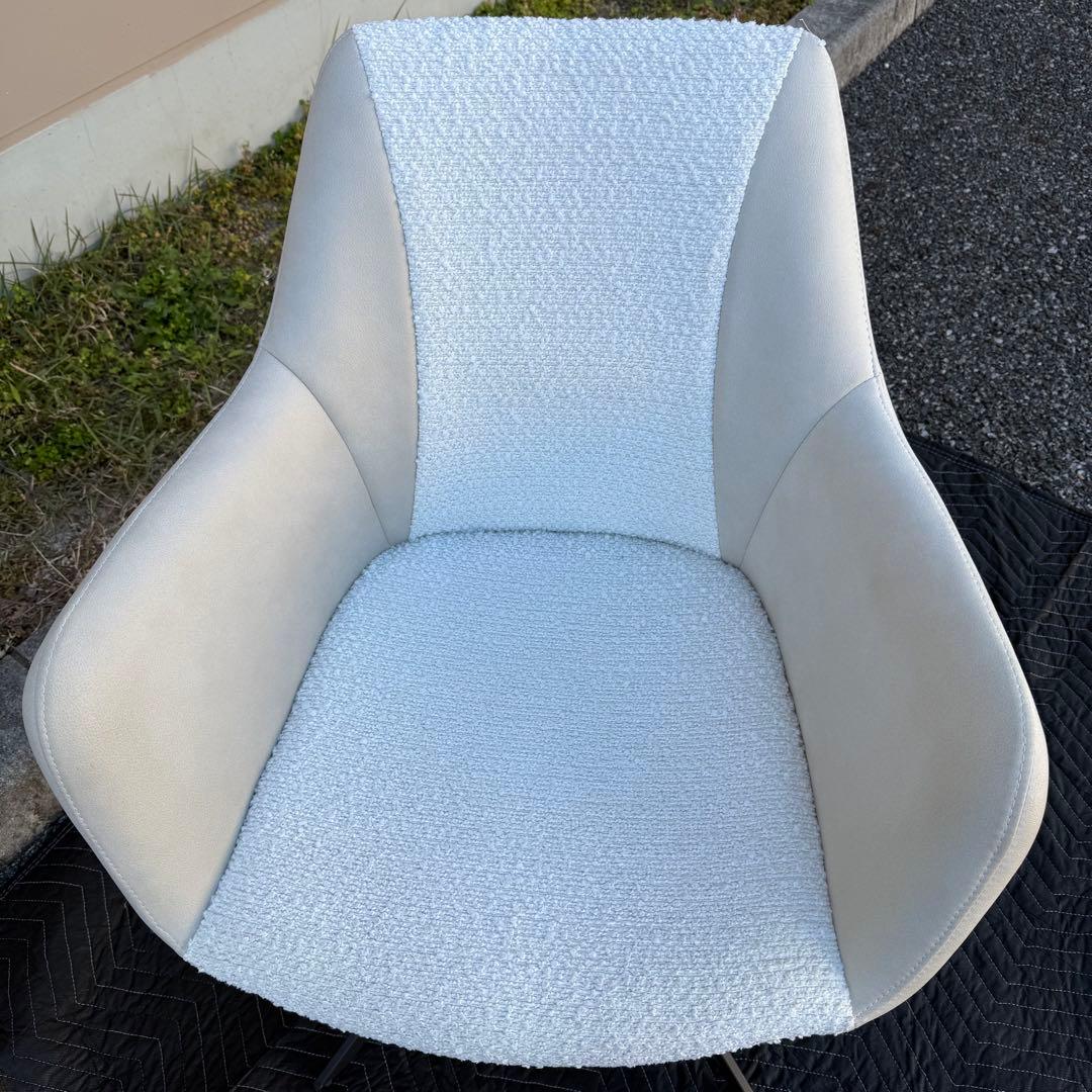 ①アルモニア ダイニングチェア 椅子　回転式　一脚 ラウンジチェア