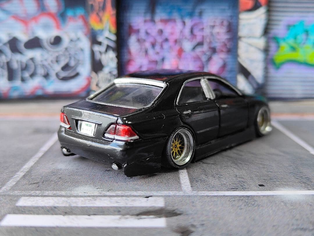 トミカ改造 トヨタ ゼロクラウンエアロ 廃盤VIP ☆深リム ホットウィール