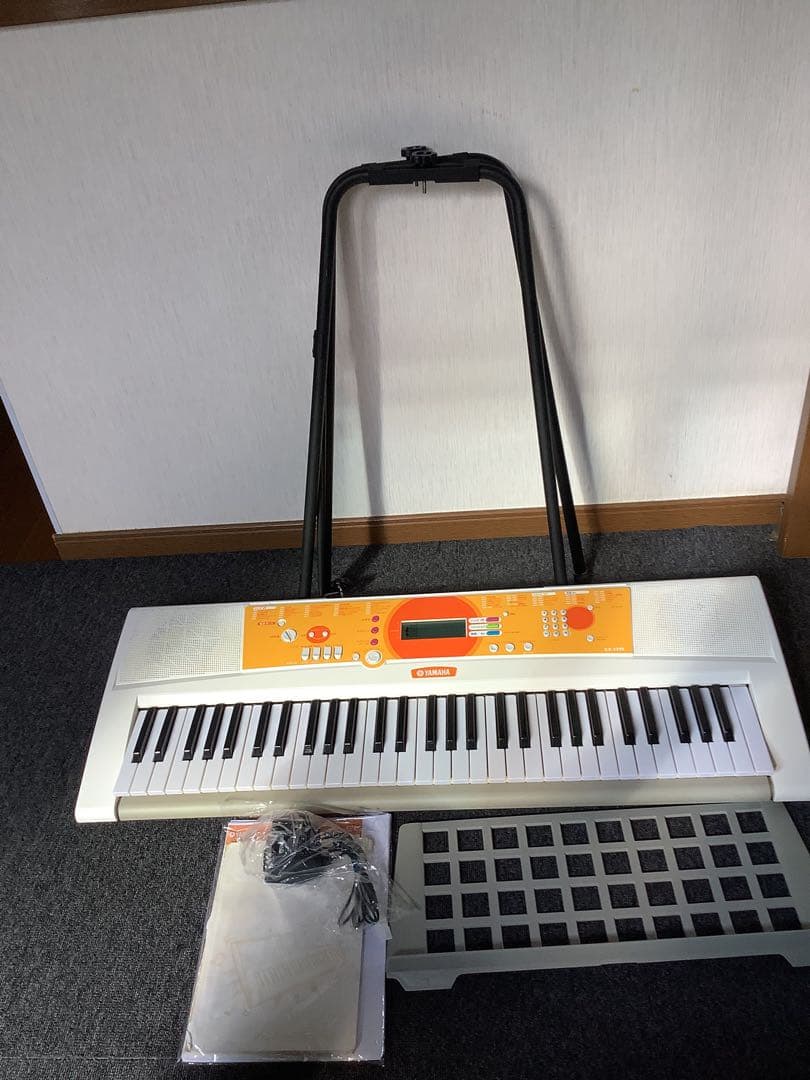 YAMAHA ヤマハ EZ-J210 ポータトーン 中古品　キーボード