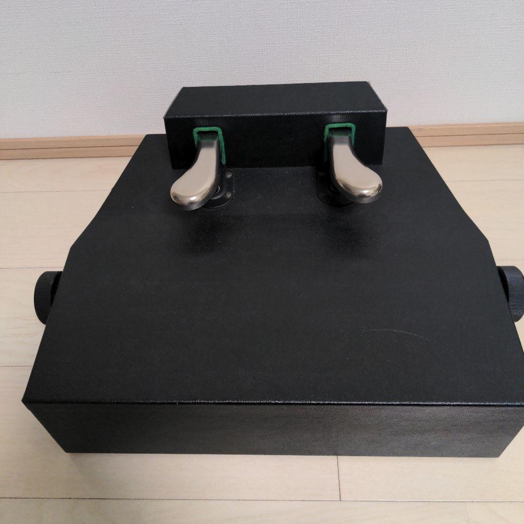 ひとさま専用　ピアノ足台　補助ペダル