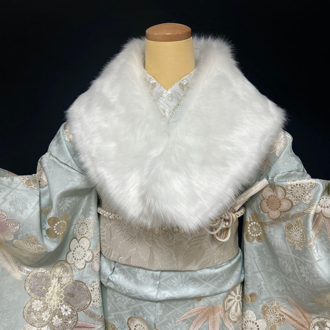 水色の上品な金彩銀彩の牡丹や手毬の振袖フルセット