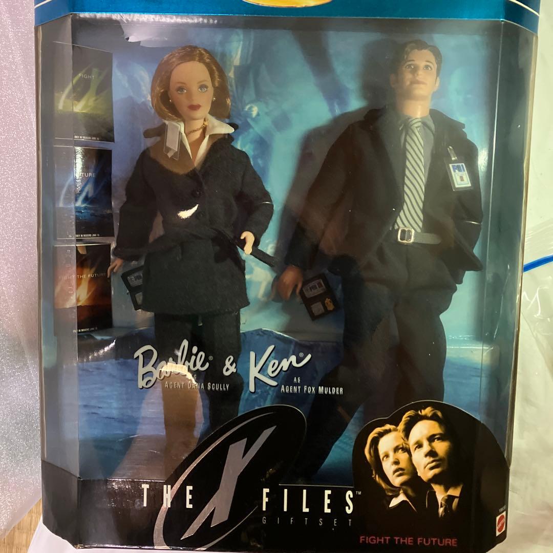 Xファイル　コラボバービー＆ケン