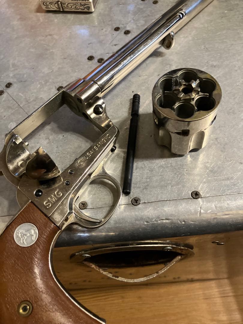 コクサイリボルバーモデルガン