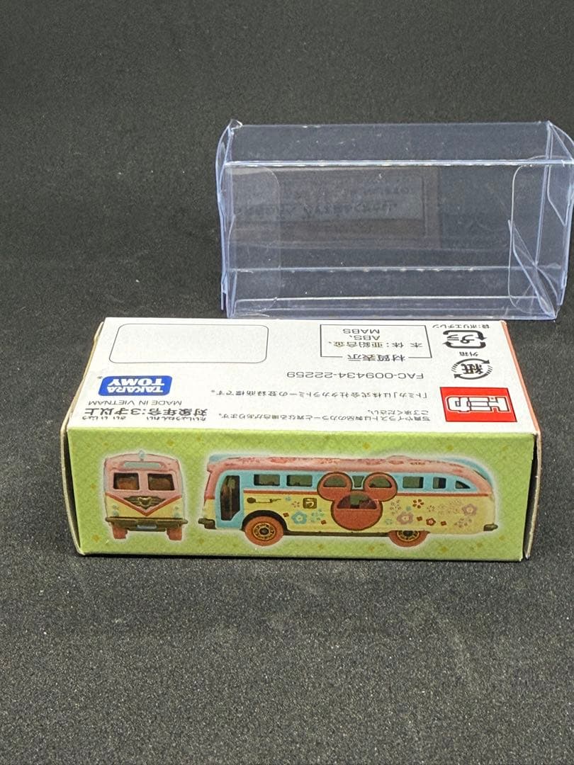 2023 ディズニートミカ　リゾートクルーザー 卯年