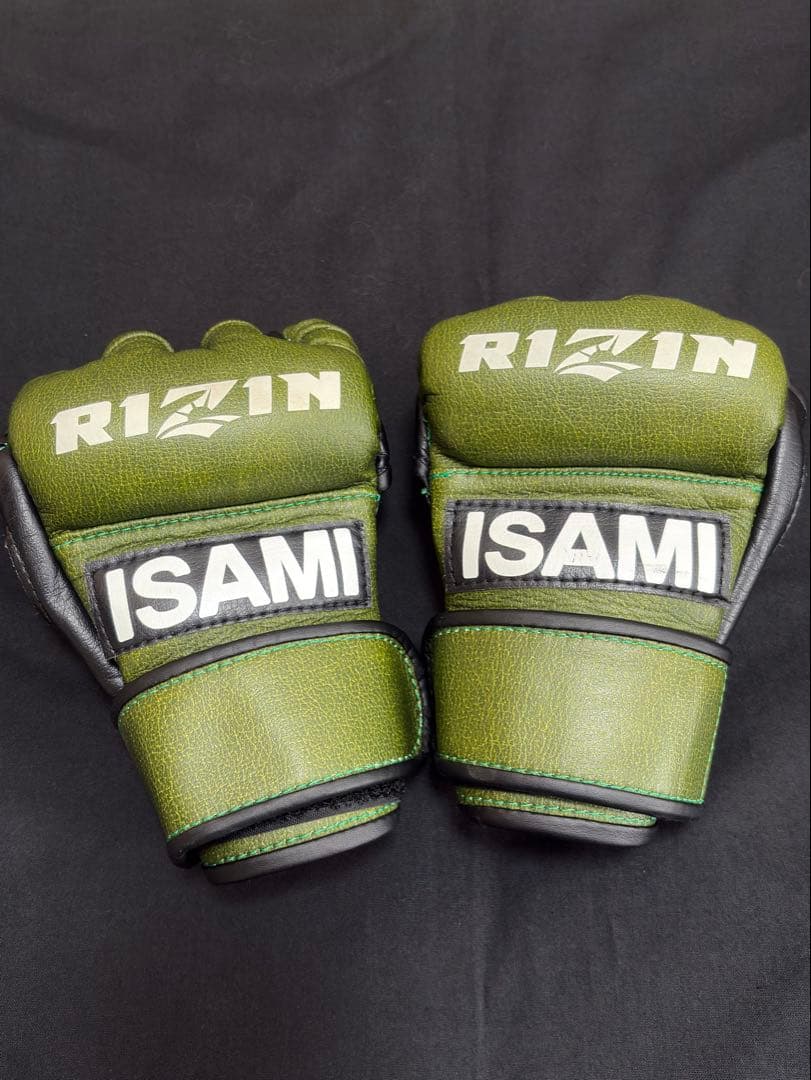 オープンフィンガーグローブ　rizin モデル　isami