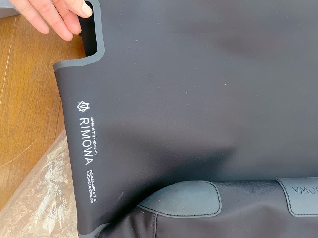 サ*ト様 リモワ　ツイストキャビン　茶色　専用保護カバー付き