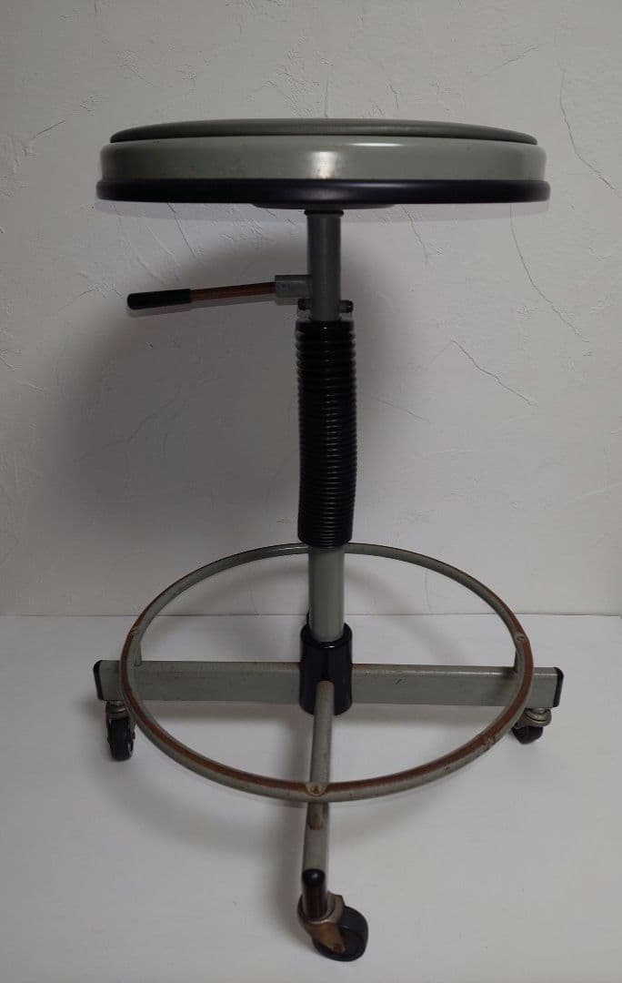 フ*ィ様 ITOKI オフィス いす 回転椅子 イス 昭和レトロ KRG-233