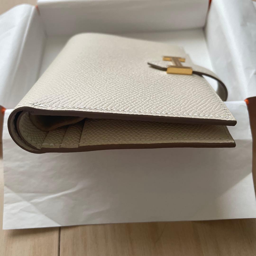 新品　未使用　HERMES エルメス　ベアンコンパクト　クレ　ゴールド金具　財布