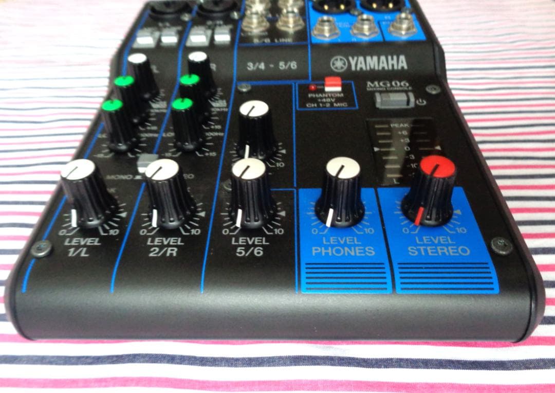 YAMAHA　ヤマハ　MG06　ミキサー