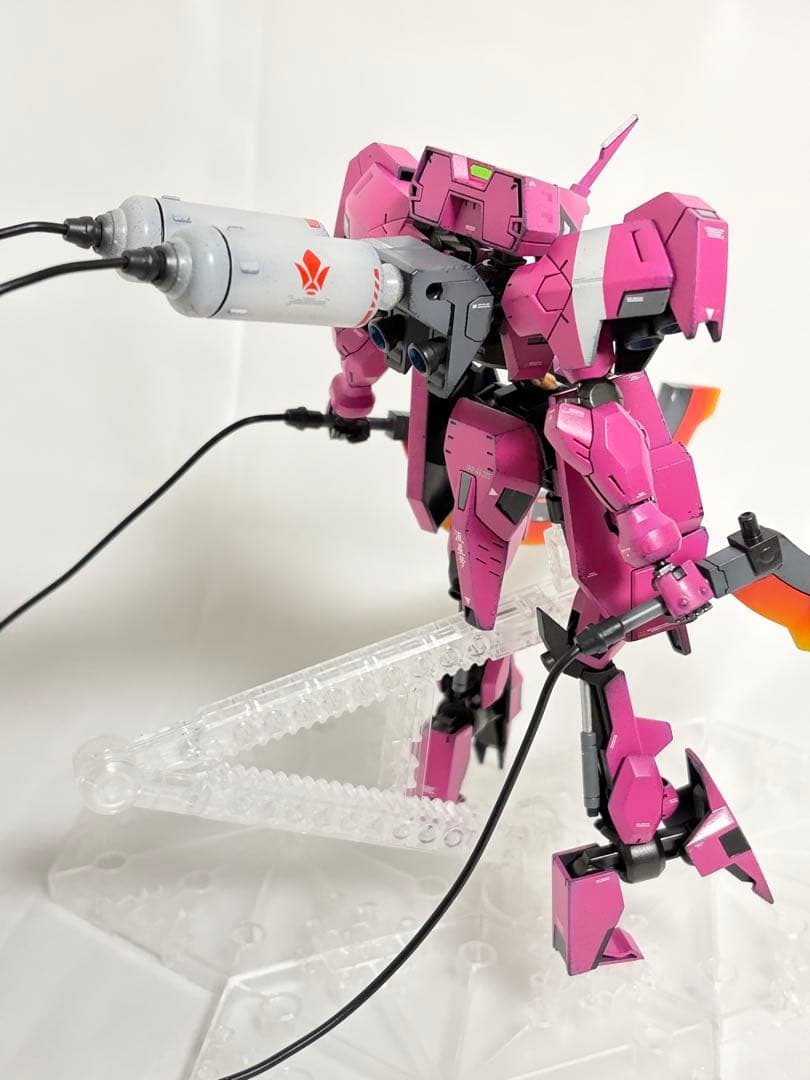 HG1/144 ユーゴー ウェザリング 流星号 塗装済完成品 鉄血のオルフェンズ