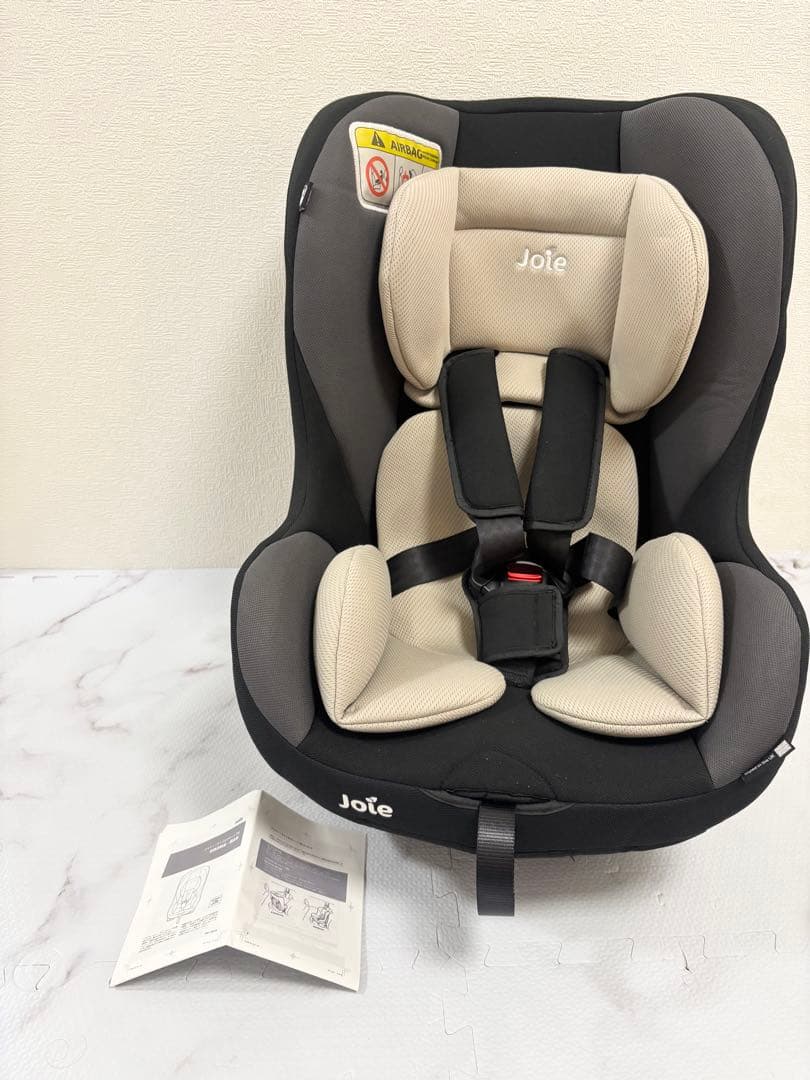 美品　joie チルト　チャイルドシート　ブラックグレー　ジュニアシート
