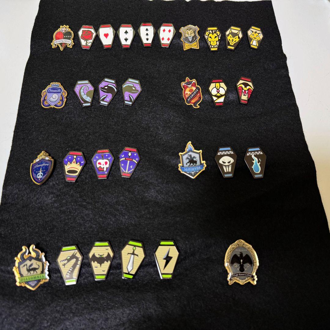 ディズニー ツイステ アイコンピンズコレクション 寮章ピンバッジ コンプリート