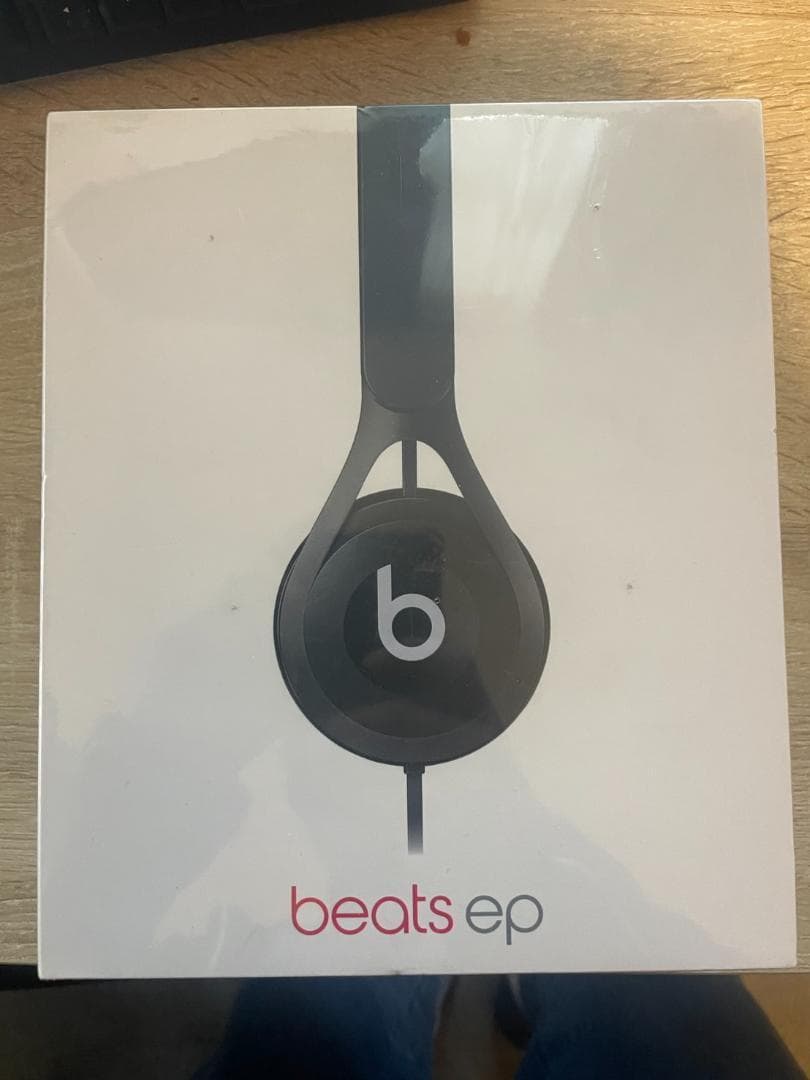 Beats by Dr Dre EP ON BLACK 　ML992PA/A