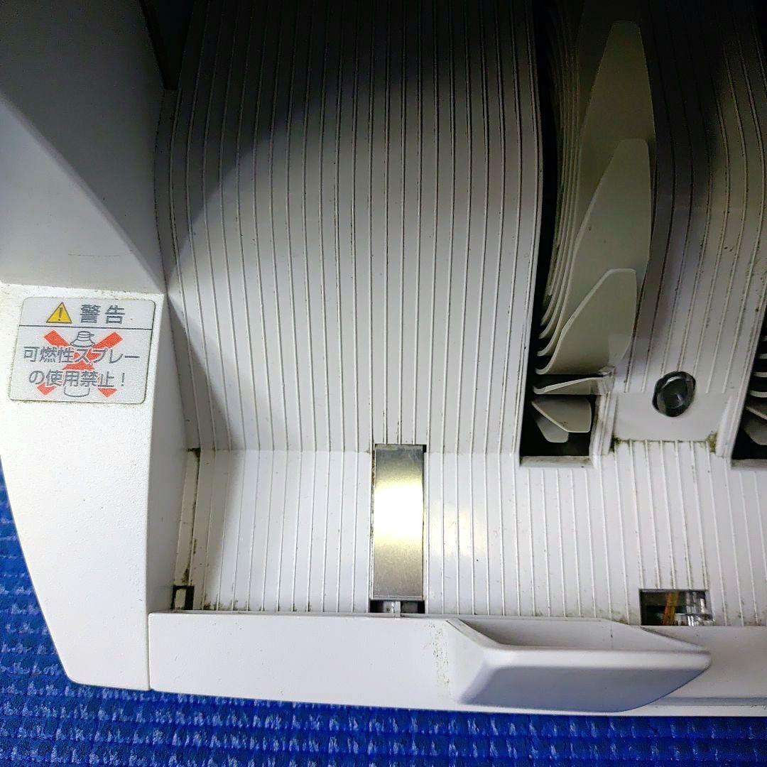 グローリー製 紙幣計算機 金銭計算機 GFB型、新紙幣対応機