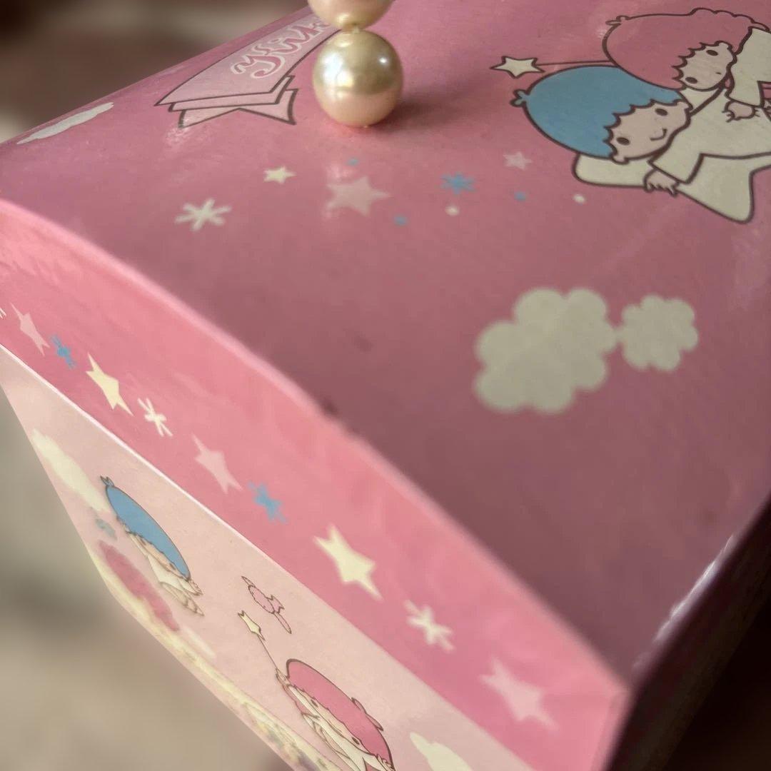 キキララ　オルゴール付き可愛いジュエリーボックス