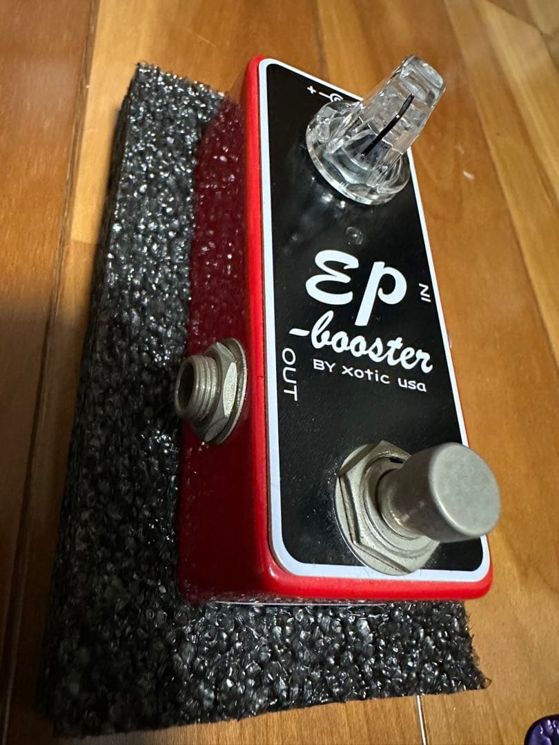Xotic EP-Booster 赤