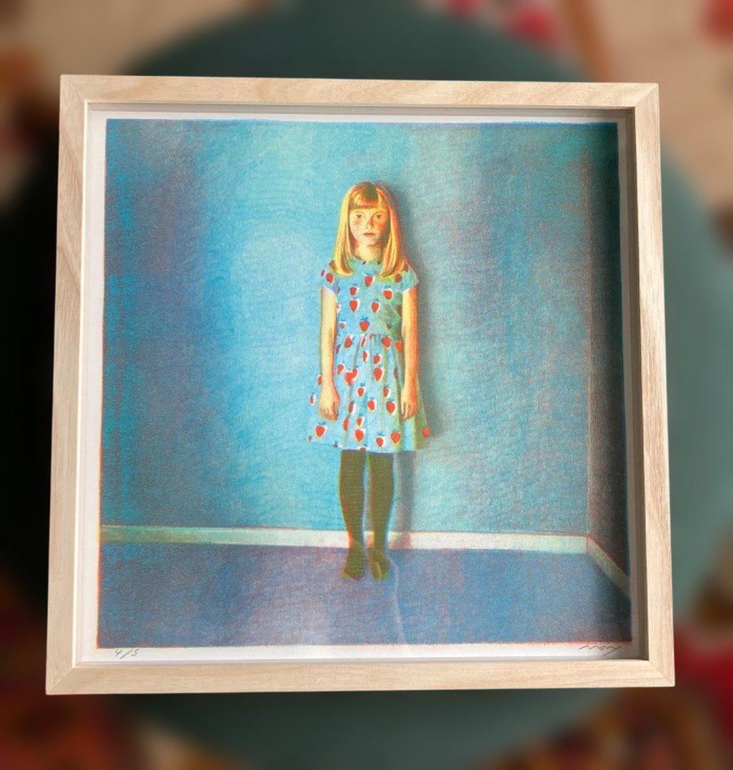 都築まゆ美　リソグラフ　Strawberry Dress