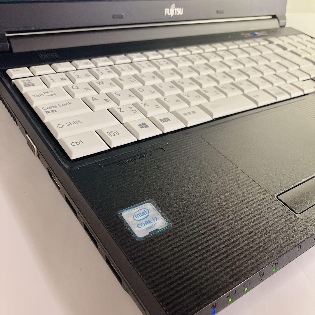Corei7-6世代　win11 SSD256gb ・ Lifebook