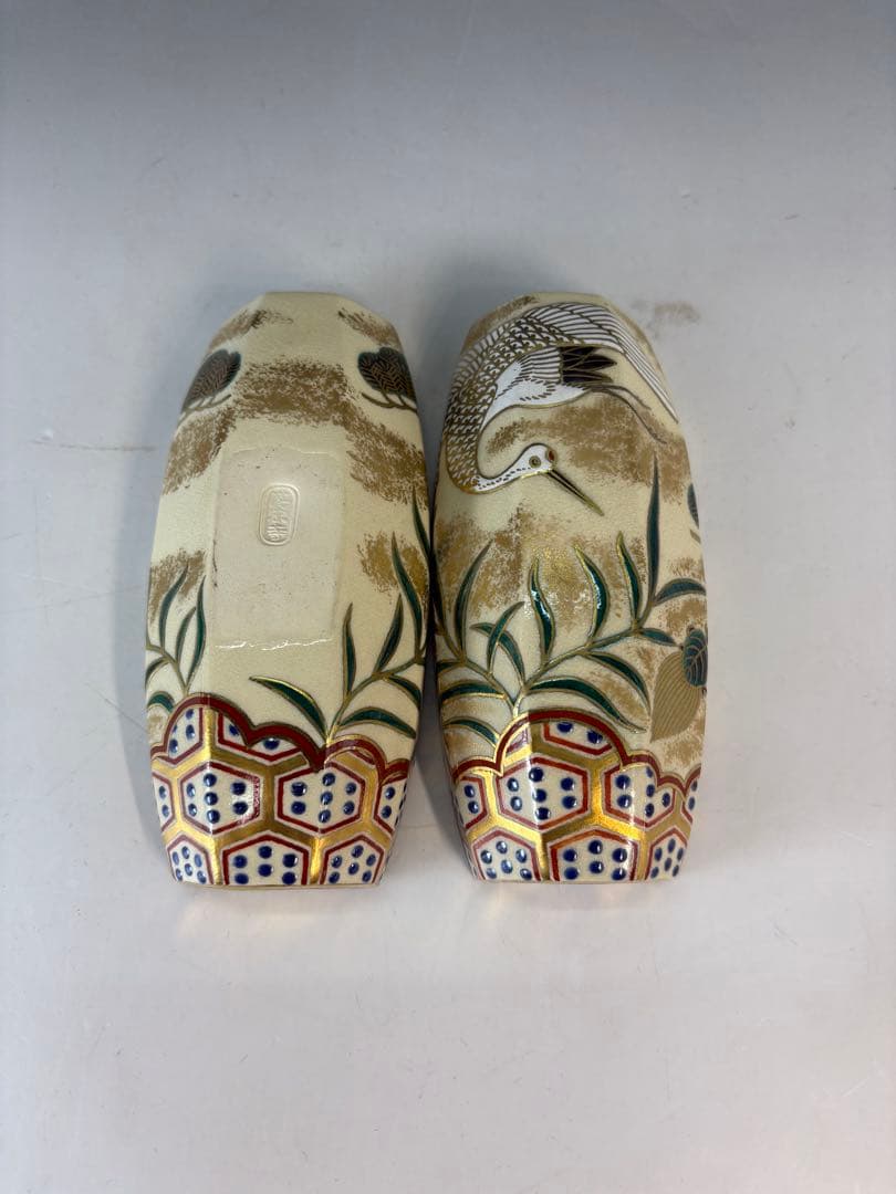 【中古品】清閑寺窯　杉田祥平造　色絵ぶりぶり香合（共箱）USED〈税込•送料込〉