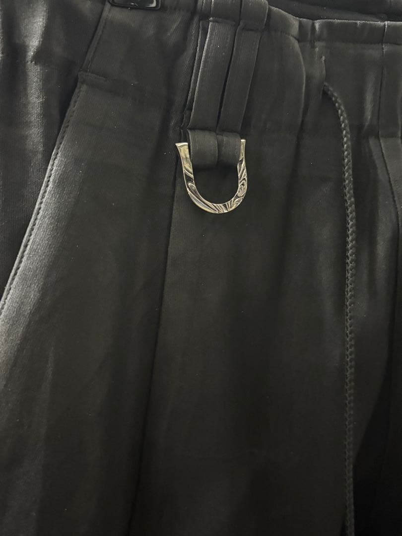 kiryuyrik コーティングストラップサルエルパンツ　Sサイズ