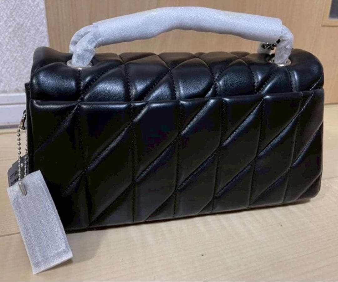 COACH コーチ cp150 タビー ショルダー26 黒　Cマークシルバー色