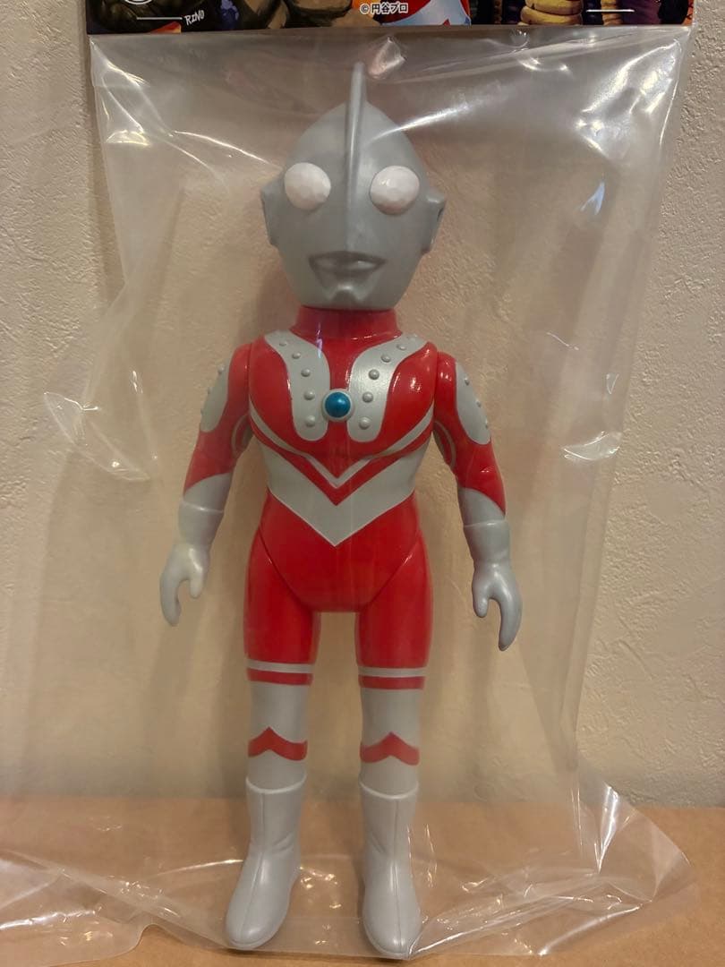 メディコムトイ　MATシリーズ ウルトラマンタロウ&ゾフィー