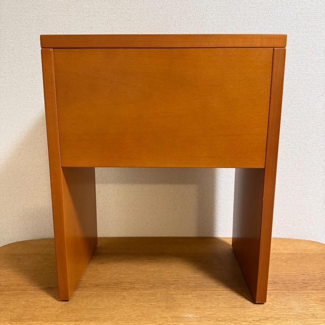 ARFLEX アルフレックス ベッドサイドテーブル チェリー材
