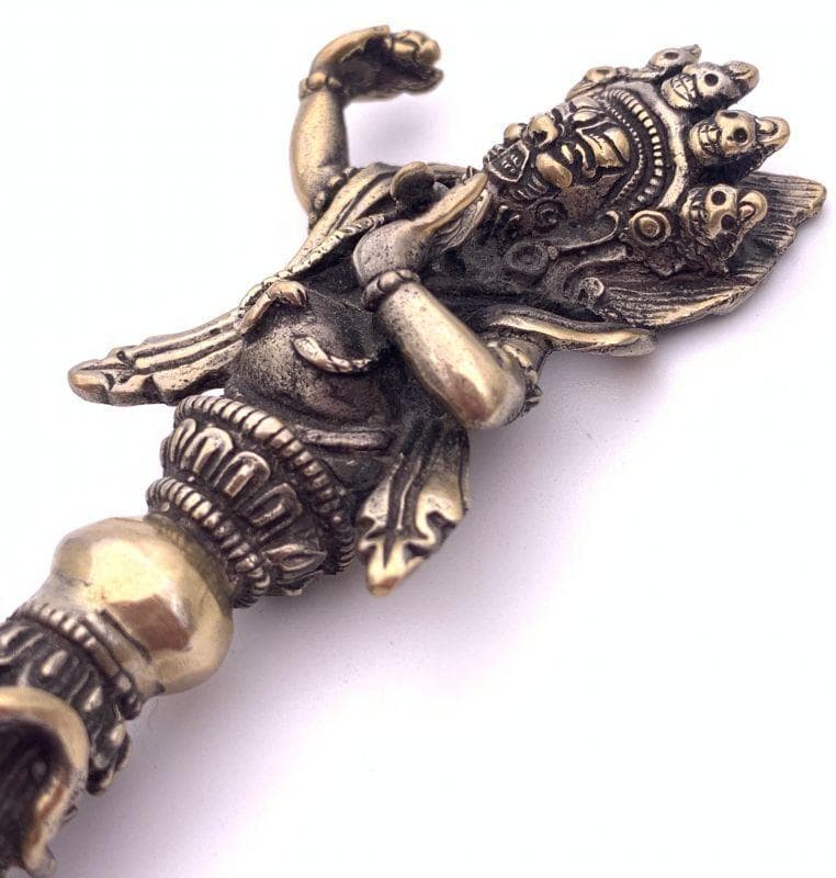 ◆チベット密教法具　ヴァジュラ・パーニ（金剛手）プルパ◆