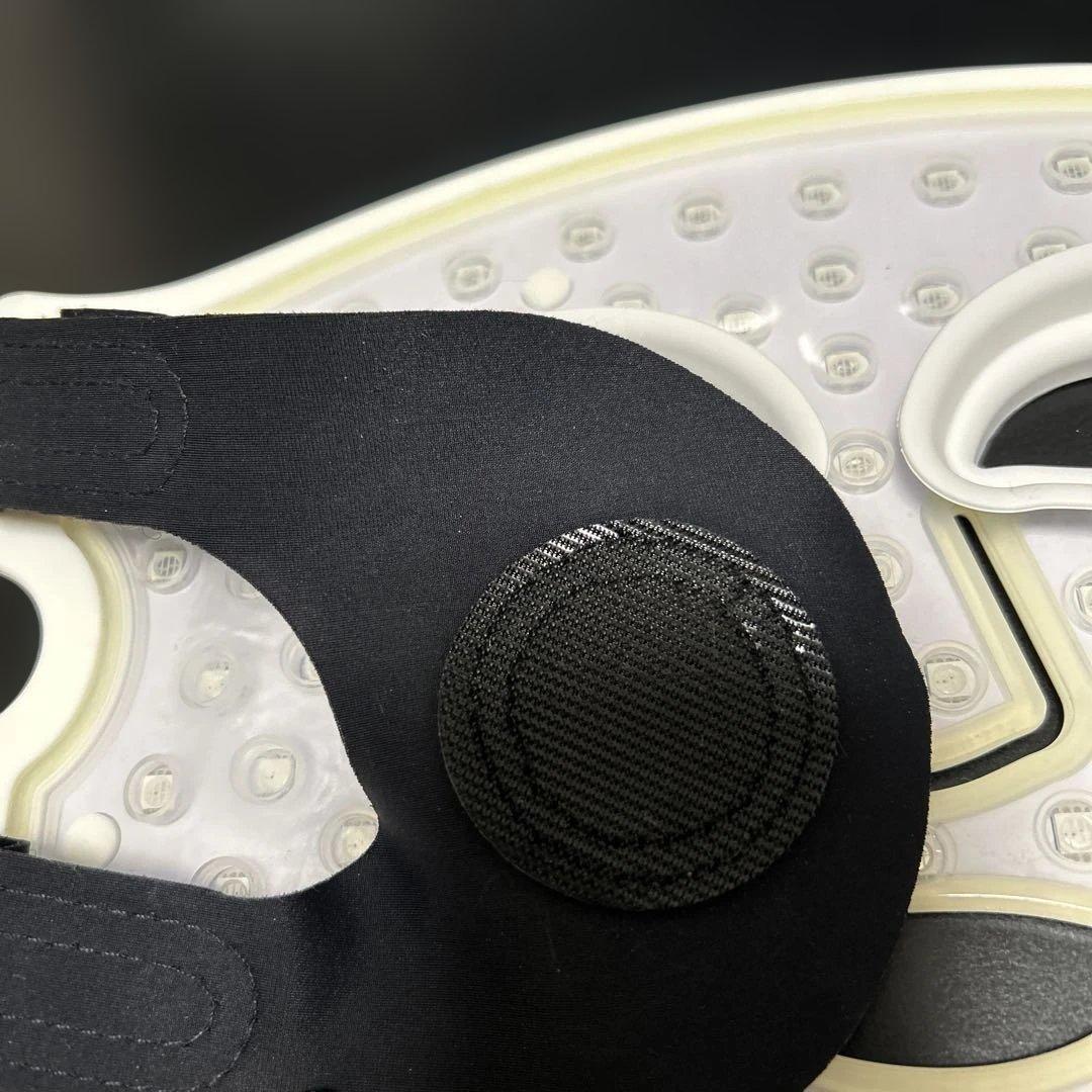 年末セール:currentbody カレントボディ LED 4in1 マスク