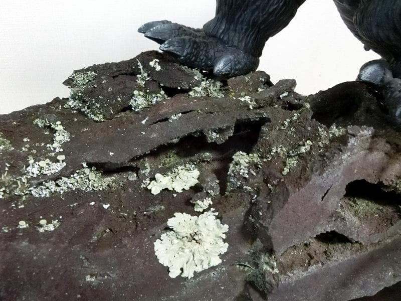 ゴジラ フィギュア 苔 溶岩プレート 台座 横49×高さ39cm 制作品