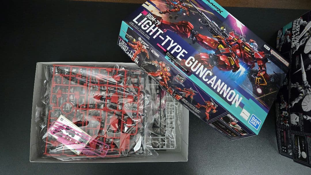 HG ガンプラ 4体セット（赤いガンダム、ギャン、軽キャノン、ゲルググ）