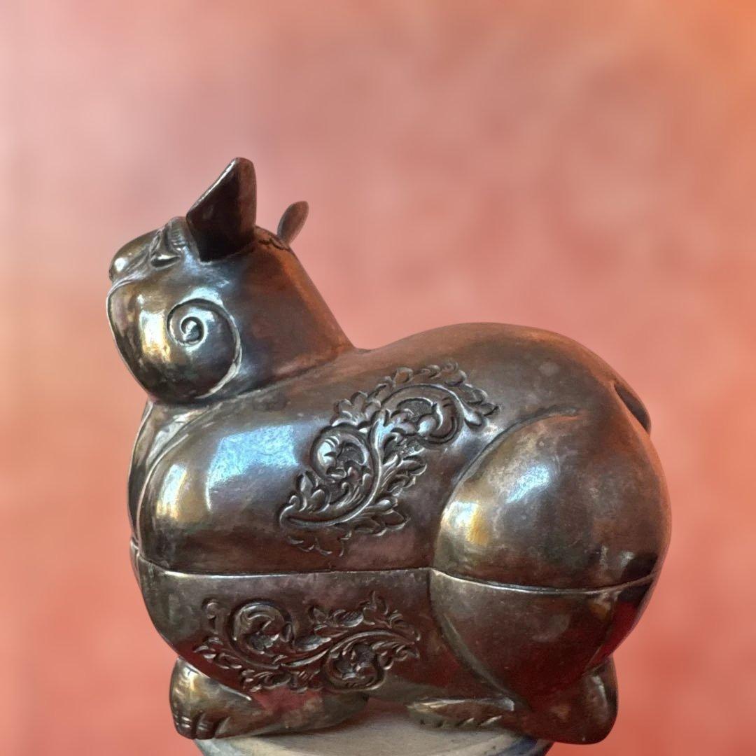 金属製動物型小物入れ