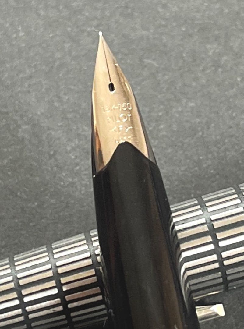 パイロット エリート万年筆 格子柄18K-750 PILOT F