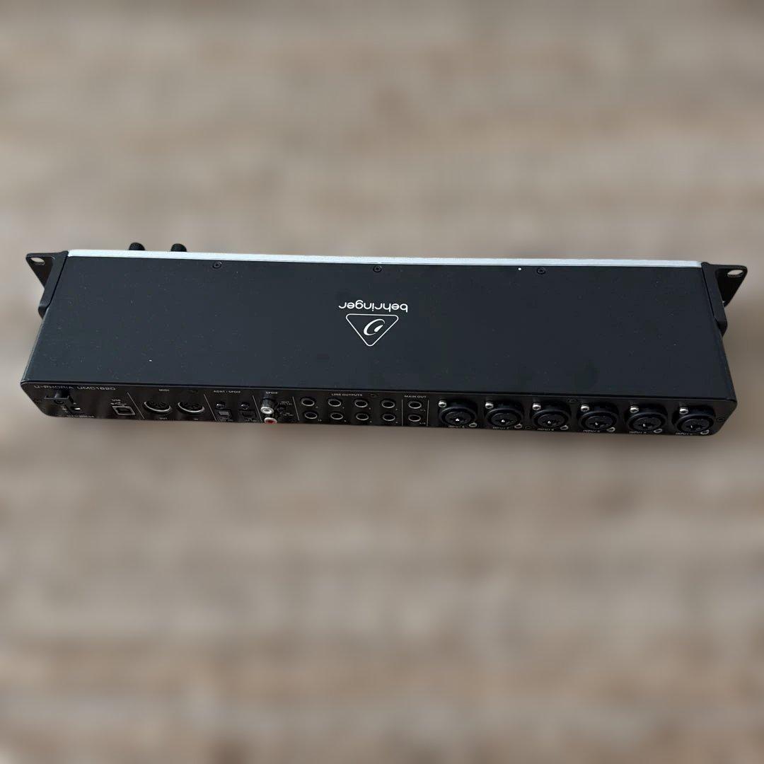 ベリンガー 18入力20出力 オーディオインターフェース UMC1820 新品