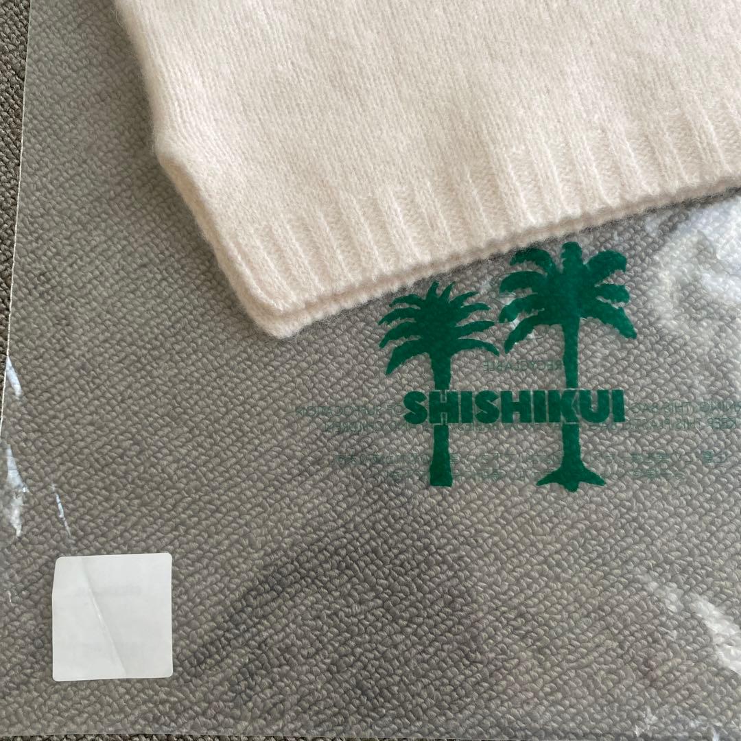 美品　完売品！　百々千晴♡shishikuiシシクイ　バラクラバ　カシミヤ